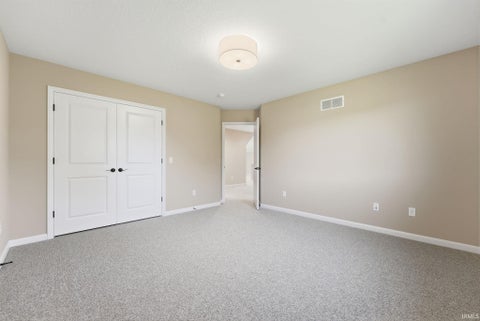 Tiny photo for 10059 Gala Cove, Fort Wayne, IN 46835 (MLS # 202641944)