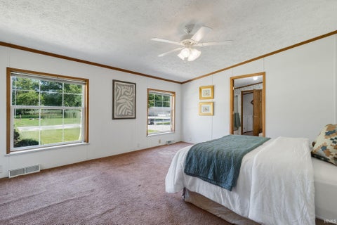 Tiny photo for 55899 Coyle Court, Mishawaka, IN 46545 (MLS # 202640393)