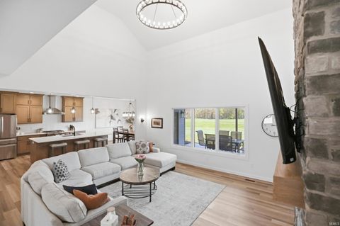 Tiny photo for 1908 Golfview Drive, Auburn, IN 46706 (MLS # 202616189)