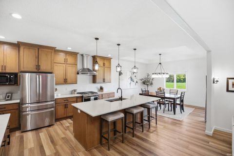 Tiny photo for 1908 Golfview Drive, Auburn, IN 46706 (MLS # 202616189)