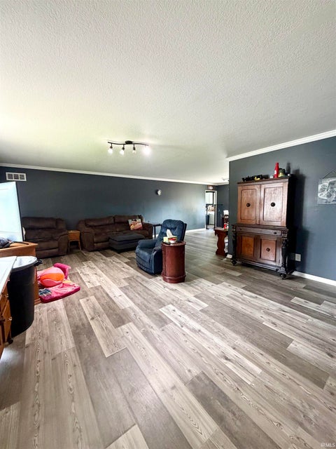 Tiny photo for 2313 Brookwood Drive, Logansport, IN 46947 (MLS # 202622958)
