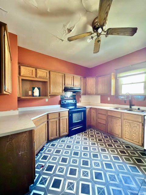 Tiny photo for 1011 S 2nd Street, Lafayette, IN 47905 (MLS # 202642150)