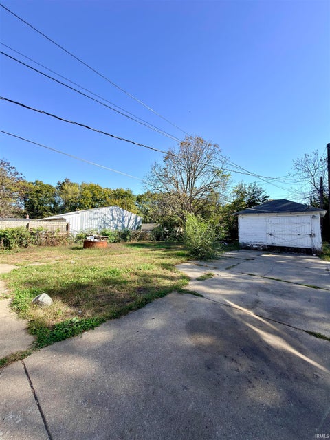 Tiny photo for 1011 S 2nd Street, Lafayette, IN 47905 (MLS # 202642150)