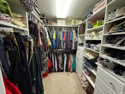 Tiny photo for 2516 Park Place, Rochester, IN 46975 (MLS # 202613722)