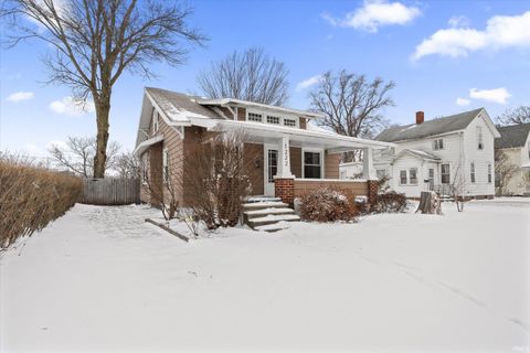 Tiny photo for 1222 E Beardsley Avenue, Elkhart, IN 46514 (MLS # 202600178)