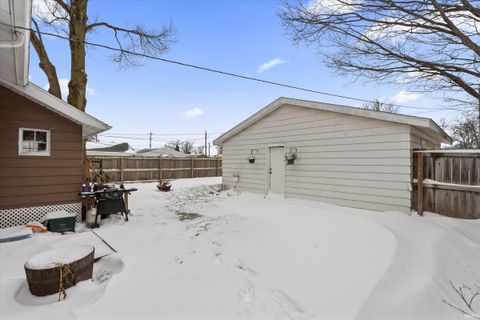 Tiny photo for 1222 E Beardsley Avenue, Elkhart, IN 46514 (MLS # 202600178)