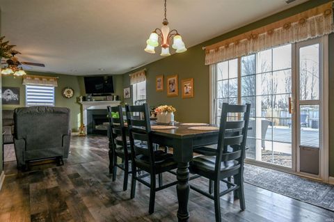 Tiny photo for 1933 MARJORIE Lane, Kokomo, IN 46902 (MLS # 202606773)