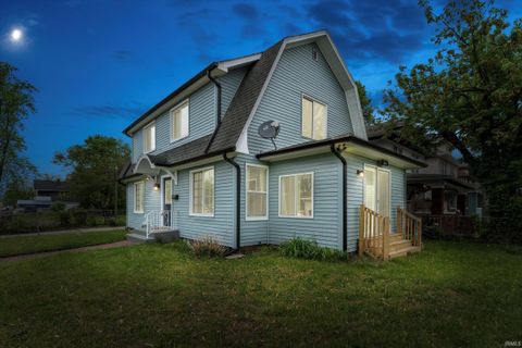 601 E Indiana Avenue, South Bend, IN 46613 - #: 202517639