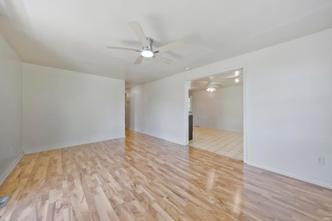 Tiny photo for 260 S Pyracantha Circle, Santa Claus, IN 47579 (MLS # 202623271)