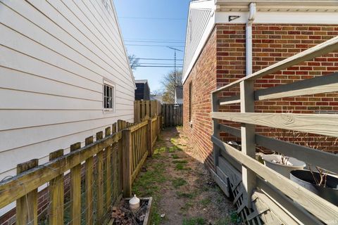 Tiny photo for 1310 El Prado Avenue, Lafayette, IN 47905 (MLS # 202611888)