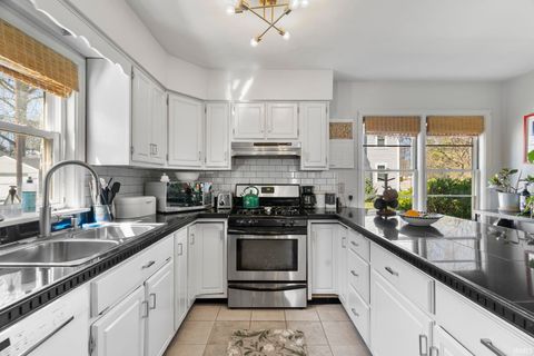 Tiny photo for 1310 El Prado Avenue, Lafayette, IN 47905 (MLS # 202611888)