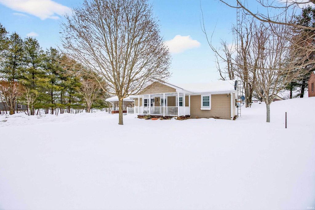 Photo of 4362 Leesville Road, Bedford, IN 47421 (MLS # 202603790)