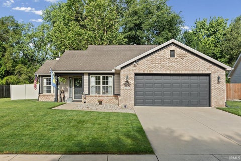 Photo of 4028 Fiddlesticks Drive, Lafayette, IN 47909 (MLS # 202622944)