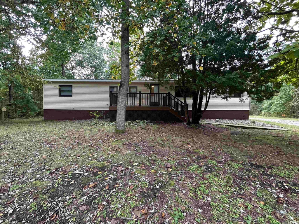 Photo of 0335 S 800 E, Knox, IN 46534 (MLS # 202641066)