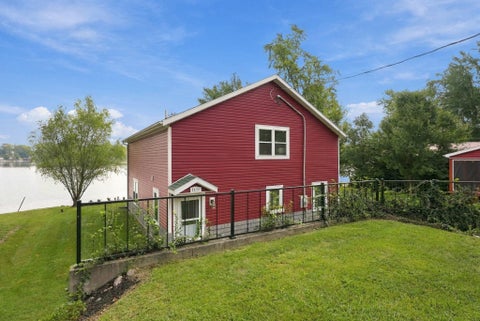 Tiny photo for 5470 W Sycamore Hill Lane Diamond Lake LN, Silver Lake, IN 46982 (MLS # 202635565)