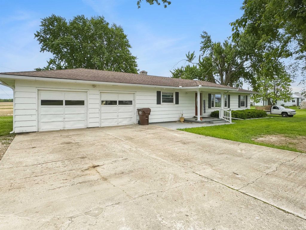 Photo of 6421 S IN 59 Highway, Clay City, IN 47841 (MLS # 202617784)
