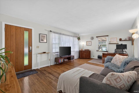 Tiny photo for 653 W Green Road, Bloomington, IN 47403 (MLS # 202636964)