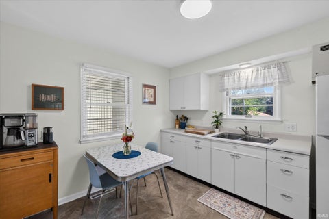 Tiny photo for 653 W Green Road, Bloomington, IN 47403 (MLS # 202636964)