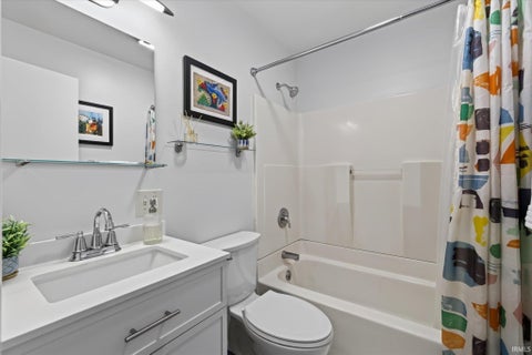 Tiny photo for 653 W Green Road, Bloomington, IN 47403 (MLS # 202636964)