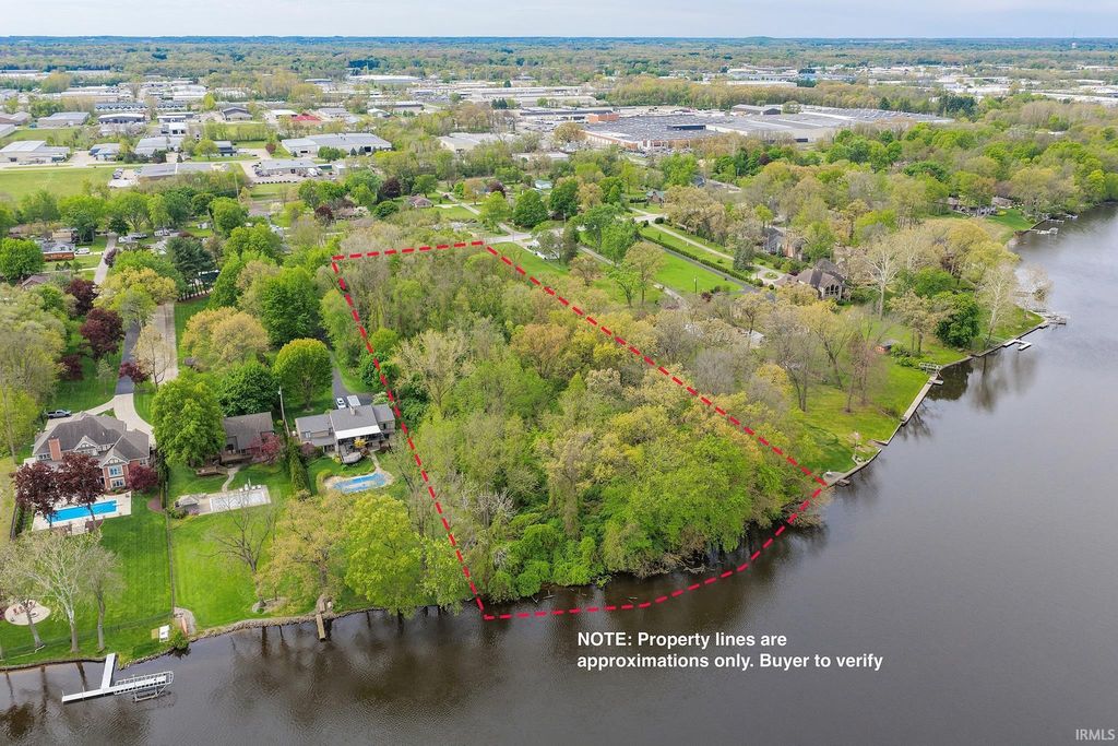 Photo of Vacant Land State Road 120, Elkhart, IN 46516 (MLS # 202616993)