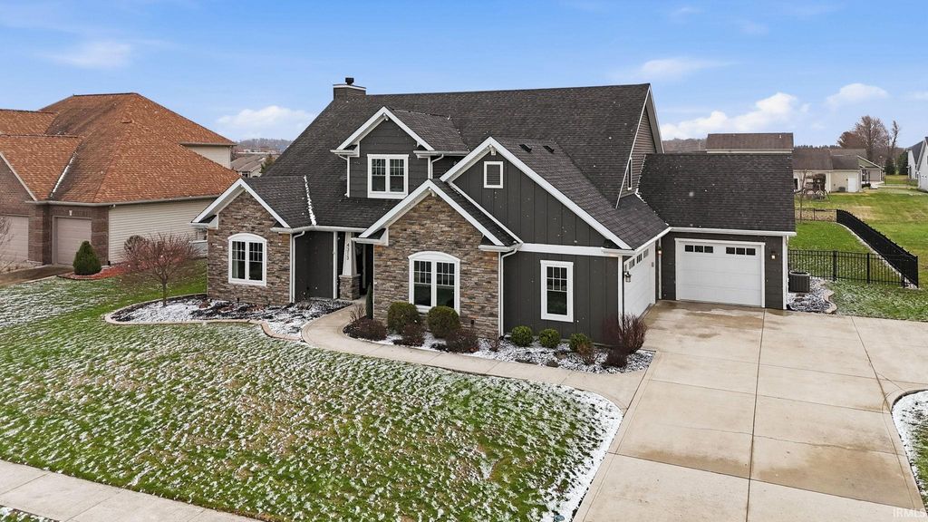 Photo of 4313 Great Hollow Court, Fort Wayne, IN 46818 (MLS # 202609062)