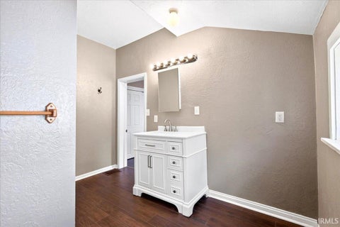 Tiny photo for 614 E Mulberry Street, Kokomo, IN 46901 (MLS # 202638532)