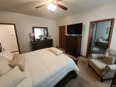 Tiny photo for 2191 E 650 N Road, Logansport, IN 46947 (MLS # 202541657)