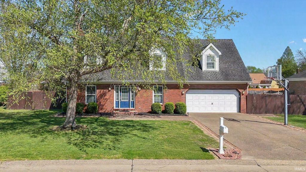 Photo of 228 Wilson Square, Evansville, IN 47715 (MLS # 202612812)