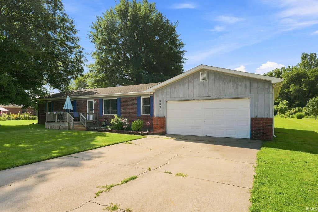 Photo of 8821 Dewey Drive, Lafayette, IN 47905 (MLS # 202635092)