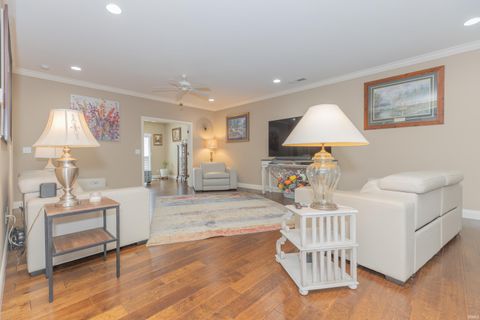 Tiny photo for 5023 Paddock Drive, Evansville, IN 47715 (MLS # 202612287)