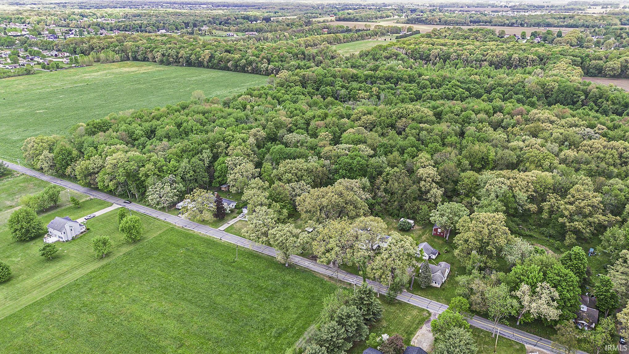 Elkhart, Indiana 46514, United States, 3 Bedrooms Bedrooms, ,1 BathroomBathrooms,Residential,Pending,130412