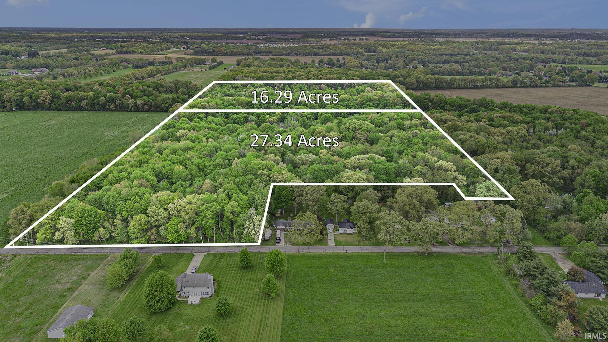 Elkhart, Indiana 46514, United States, 3 Bedrooms Bedrooms, ,1 BathroomBathrooms,Residential,Pending,130412