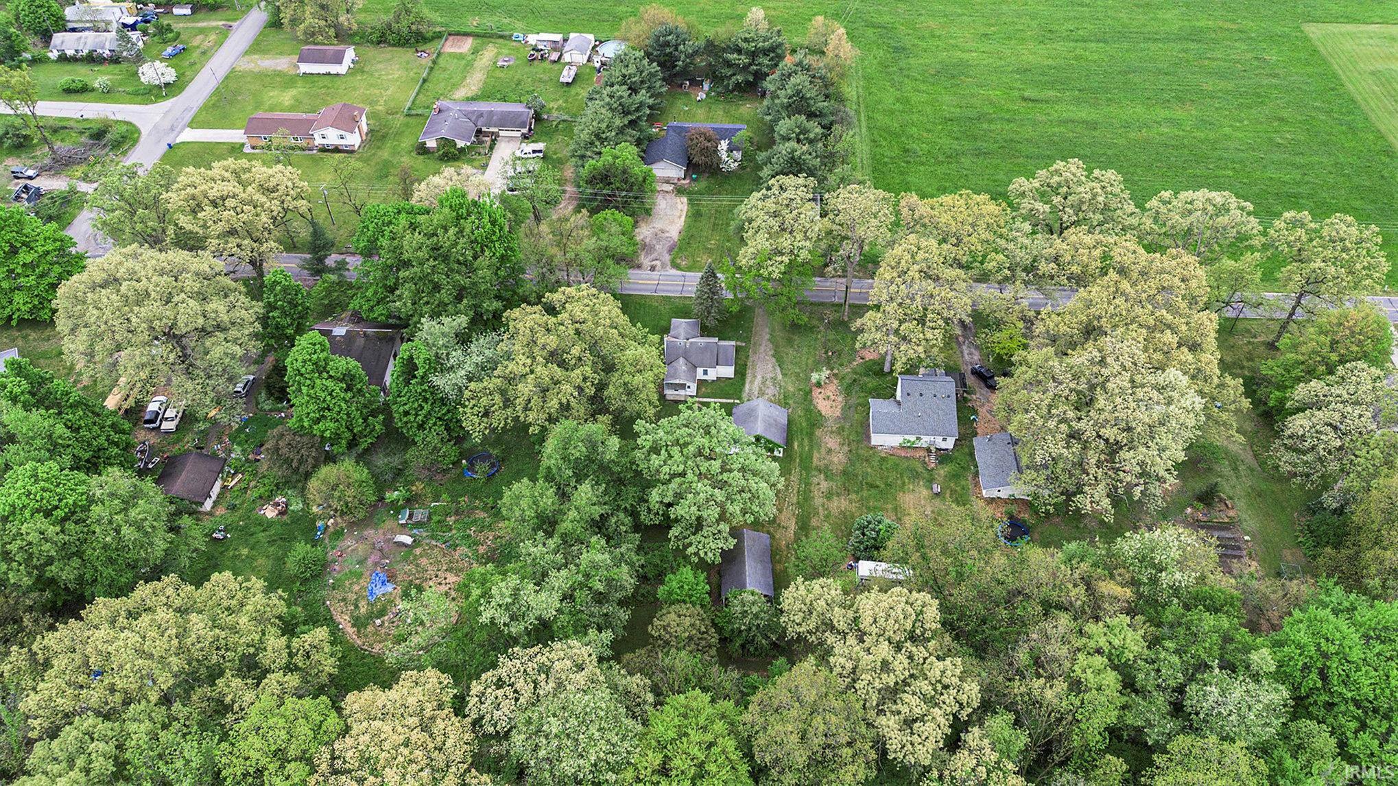 Elkhart, Indiana 46514, United States, 3 Bedrooms Bedrooms, ,1 BathroomBathrooms,Residential,Pending,130412