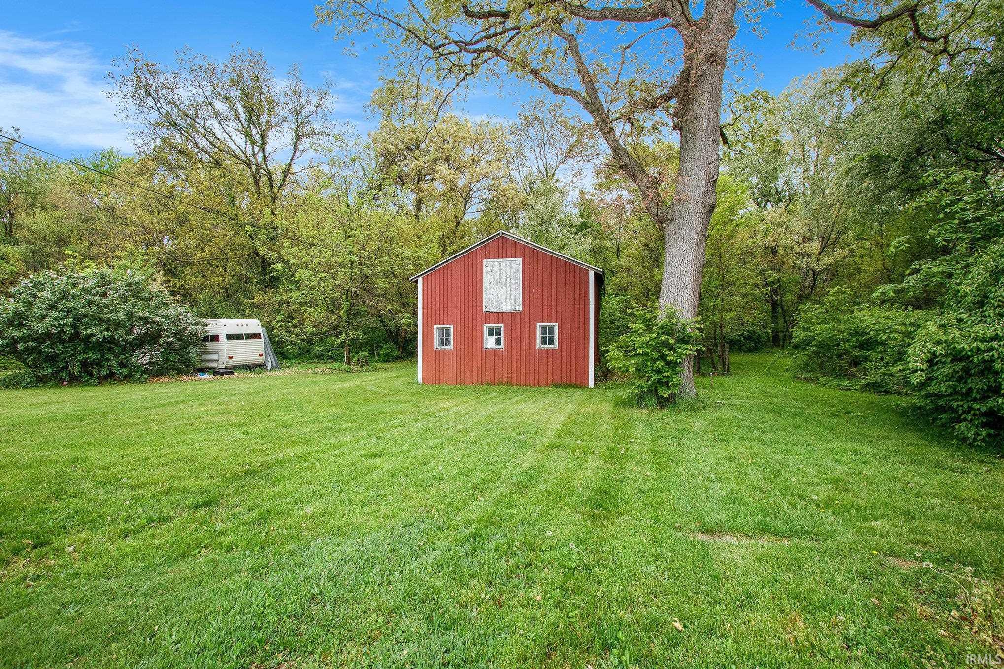 Elkhart, Indiana 46514, United States, 3 Bedrooms Bedrooms, ,1 BathroomBathrooms,Residential,Pending,130412