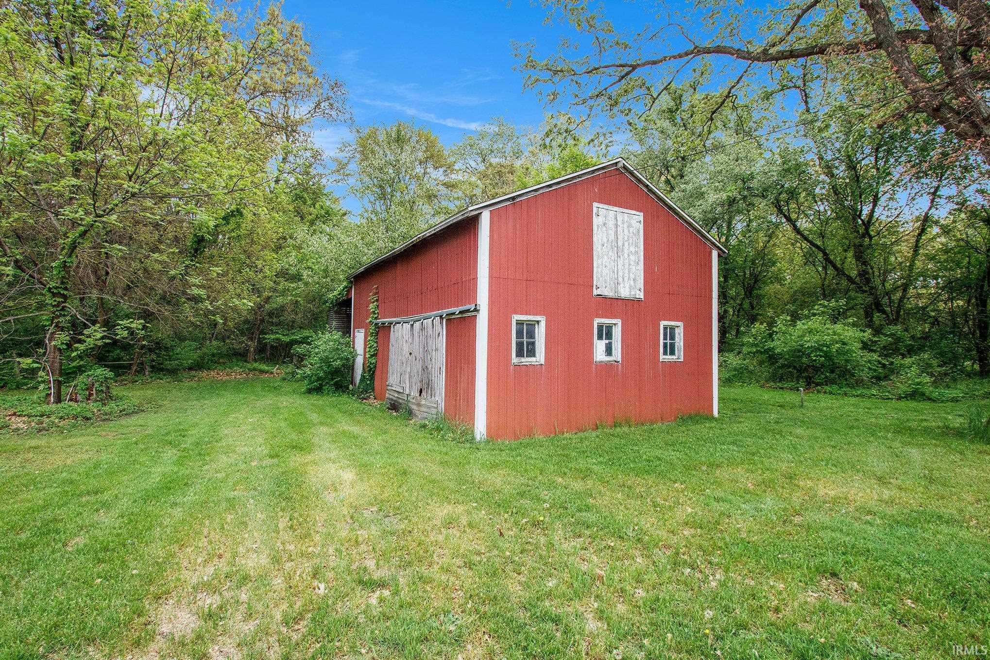 Elkhart, Indiana 46514, United States, 3 Bedrooms Bedrooms, ,1 BathroomBathrooms,Residential,Pending,130412