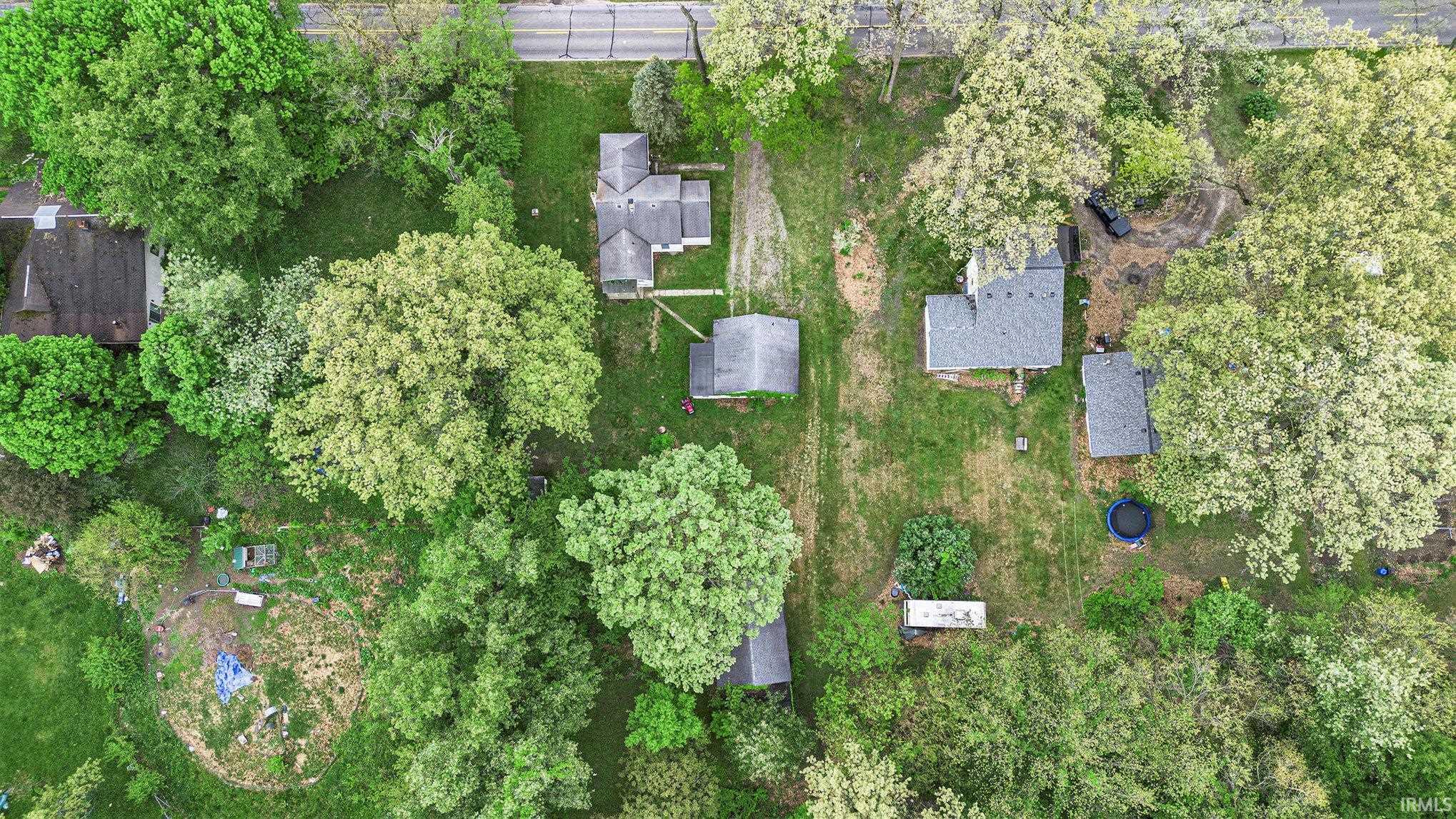 Elkhart, Indiana 46514, United States, 3 Bedrooms Bedrooms, ,1 BathroomBathrooms,Residential,Pending,130412