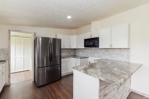 Tiny photo for 21630 Campbell Road, Spencerville, IN 46788 (MLS # 202637820)