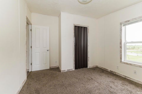 Tiny photo for 21630 Campbell Road, Spencerville, IN 46788 (MLS # 202637820)