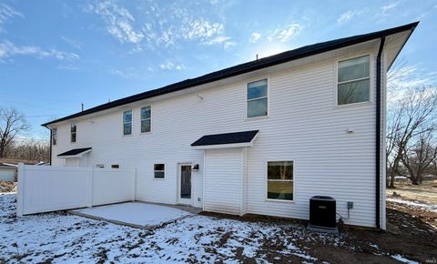 Tiny photo for 208 N Robinson Street, Delphi, IN 46923 (MLS # 202604000)