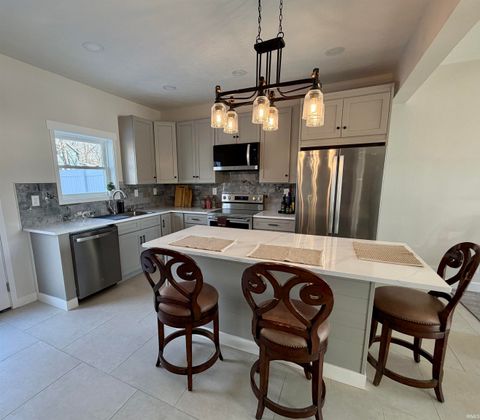 Tiny photo for 208 N Robinson Street, Delphi, IN 46923 (MLS # 202604000)