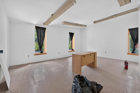 Tiny photo for 1012 E Broadway, Logansport, IN 46947 (MLS # 202626371)