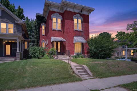 Photo of 1012 E Broadway, Logansport, IN 46947 (MLS # 202626371)
