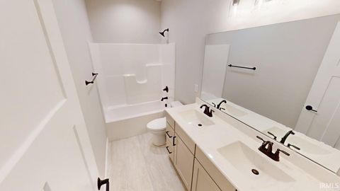 Tiny photo for 230 Vine Street, Delphi, IN 46923 (MLS # 202530838)