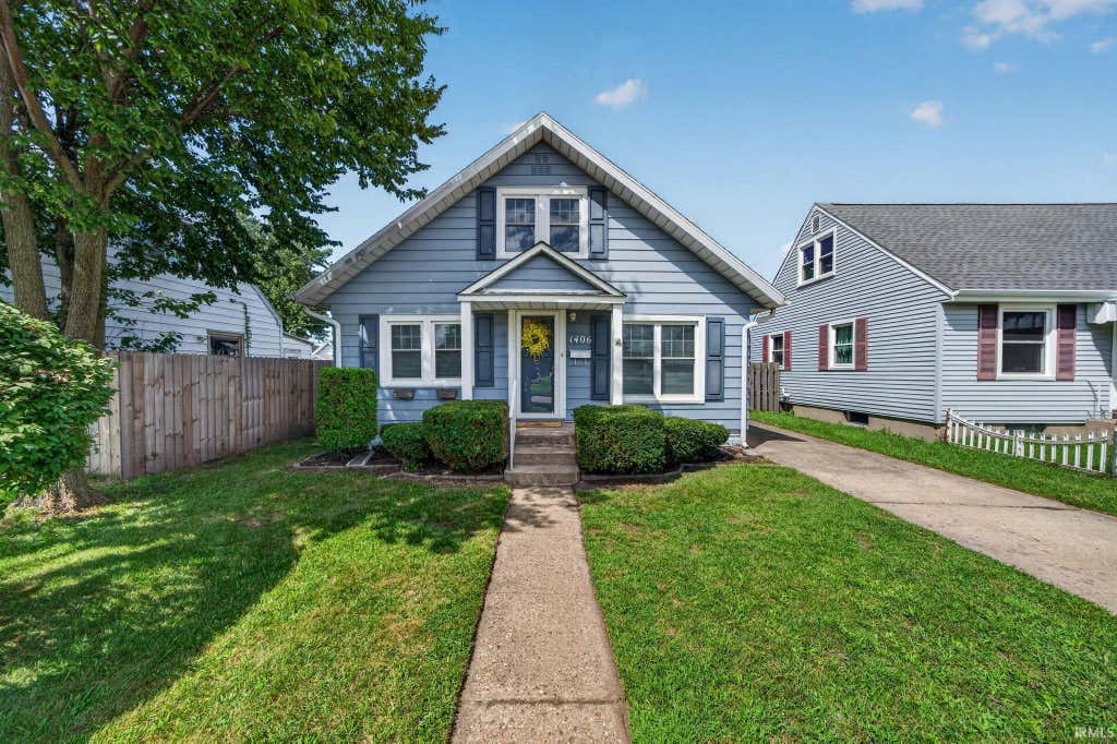 Photo of 1406 Milburn Boulevard, Mishawaka, IN 46544 (MLS # 202633963)