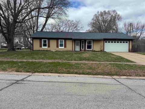 Photo of 1716 Shenandoah Drive, Lafayette, IN 47905 (MLS # 202608987)