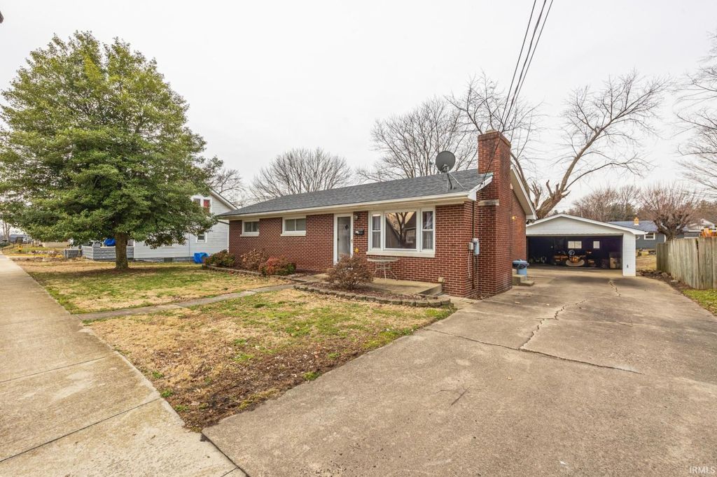 Photo of 1609 N Jackson Street, Jasper, IN 47546 (MLS # 202605131)