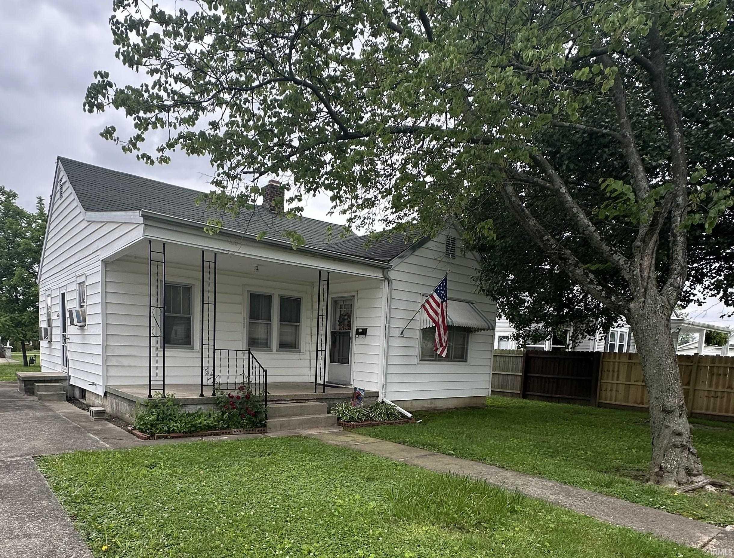 Listing image 1