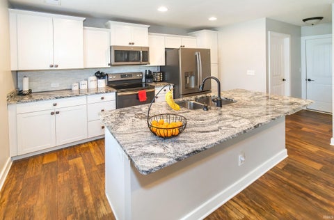 Tiny photo for 2678 W Julie Drive, Princeton, IN 47670 (MLS # 202640903)