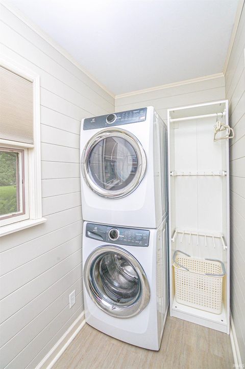 Tiny photo for 2114 S 6th Street, Lafayette, IN 47905 (MLS # 202616157)