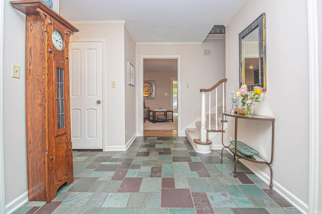 Photo of 2114 S 6th Street, Lafayette, IN 47905 (MLS # 202616157)